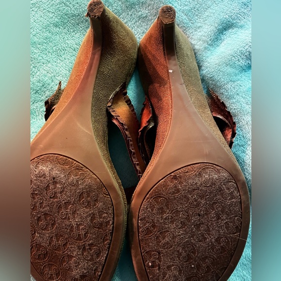 Lindsey Phillips Switchflops sz 9 Amazing shoes!! Velcro straps switch! - Picture 2 of 12
